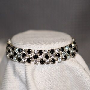 Elegant Black and Silver Women's Bracelet